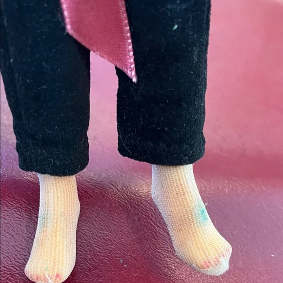 1958 10 1/2” COTY GIRL - Picture 3 of 7